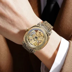 Large-Dial Automatic Mechanical Watch